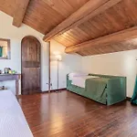 Binnella Farm stay